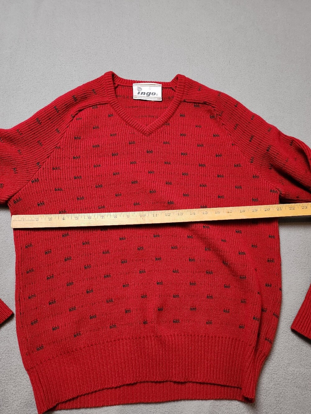 Vintage Ingo Red V neck Knit Sweater Sz Med Made in Canada - Picture 10 of 11